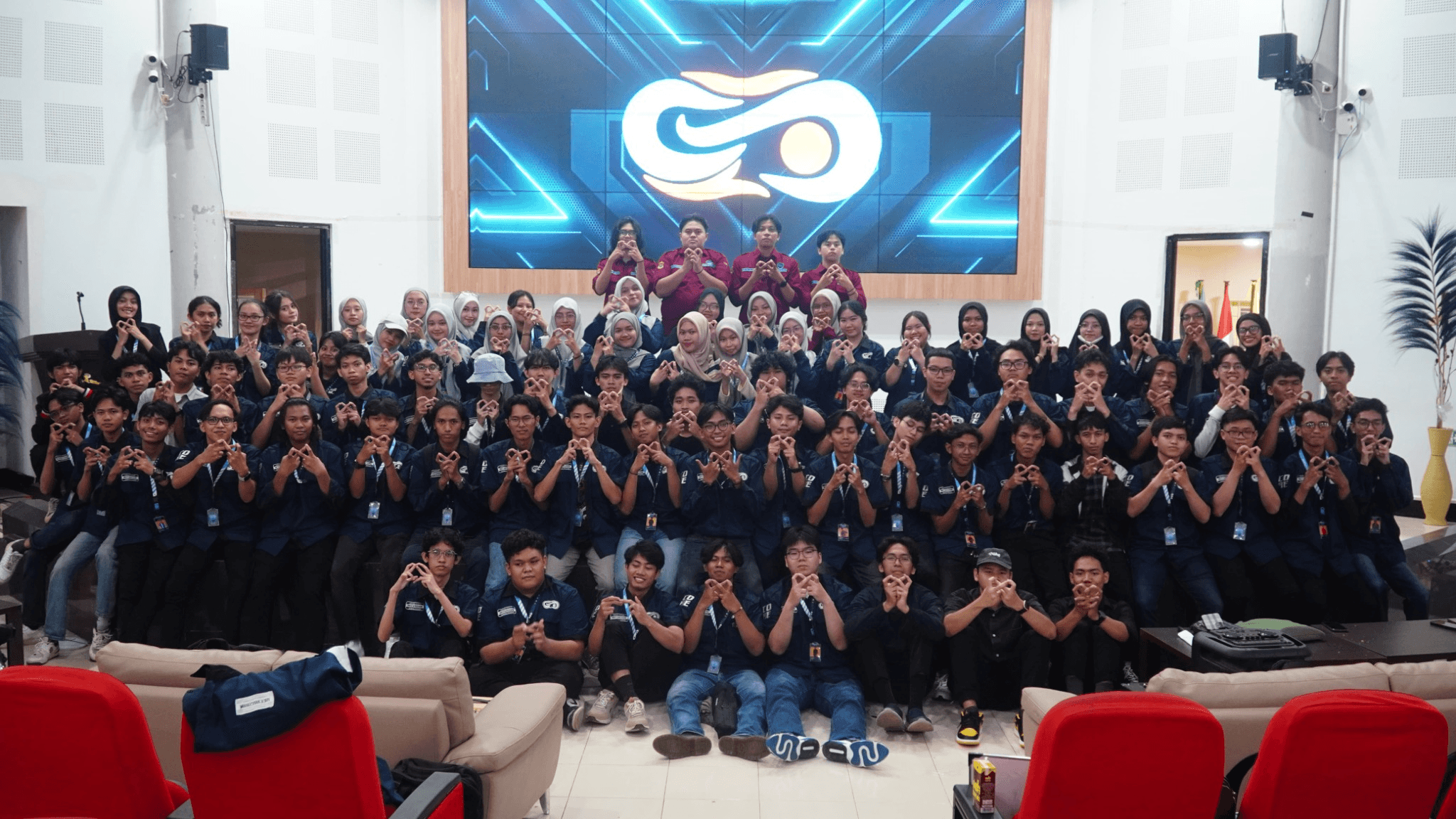 RECURSION 1.0: UNHAS' First National Informatics Competition Concludes with Outstanding Talent Showcase